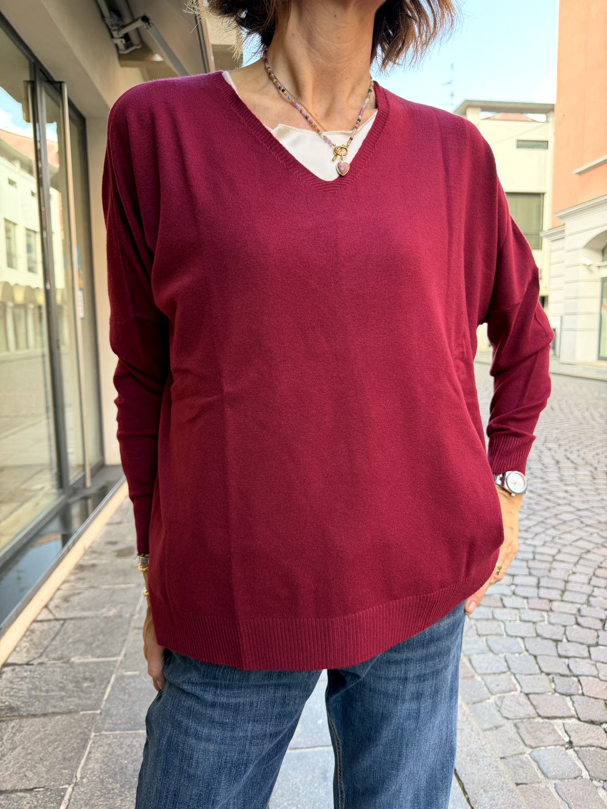 SCOLLO A V - Maglia in viscosa primo peso