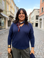 SCOLLO A V - Maglia in viscosa primo peso